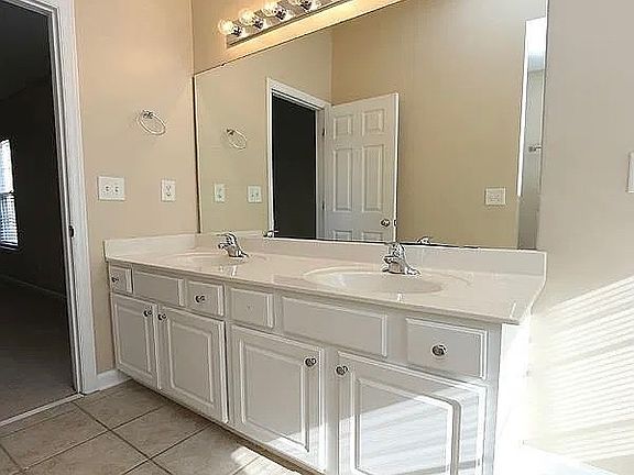 4th image of 8336 Tie Stone Way