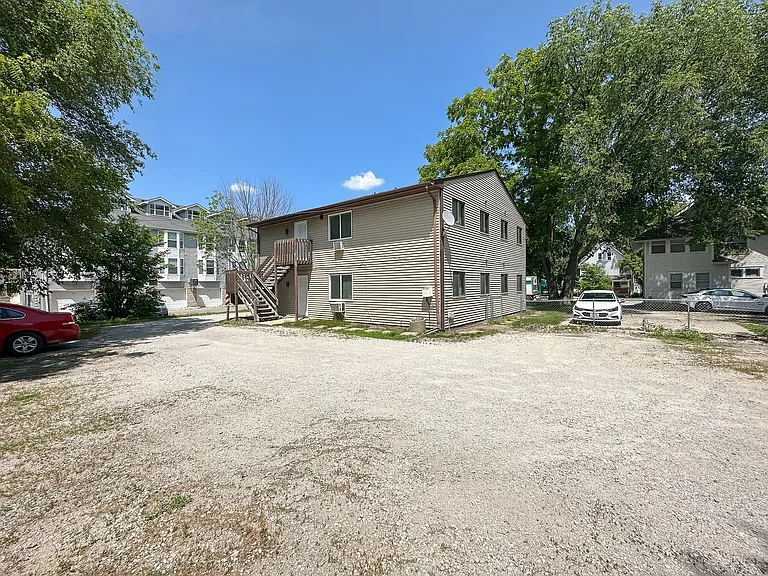 321 Stanton — Photo 24