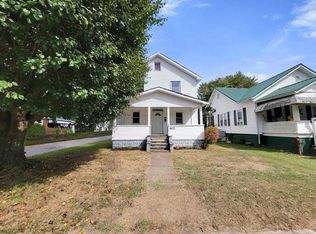 402 27th St W, Huntington, WV 25704