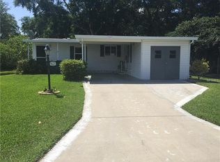 5007 El Destino Dr, Leesburg, FL 34748