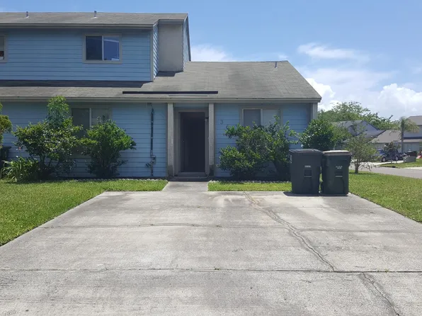 363 Aquatic Dr, Atlantic Beach, FL 32233