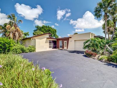 4000 Lakewood Blvd, Naples, FL, 34112