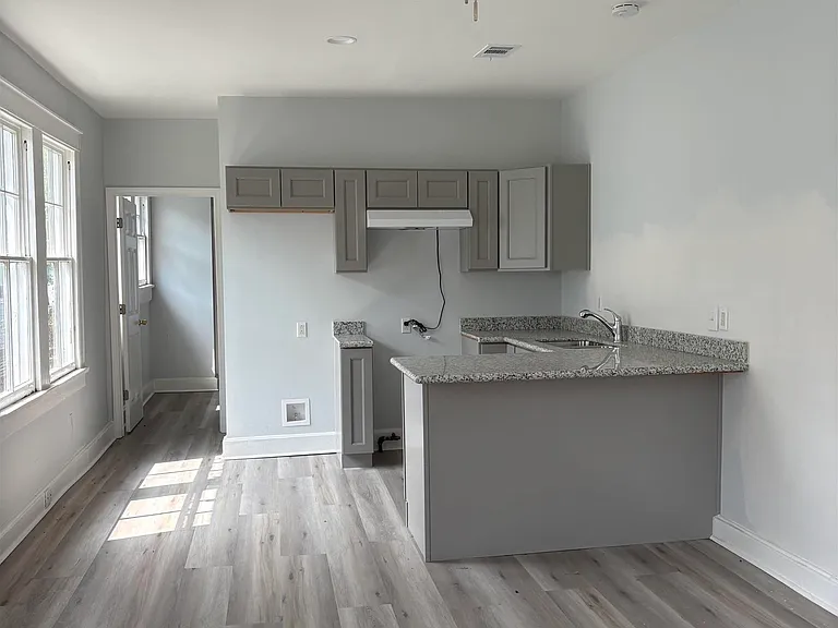 2509-11 Sage St — Photo 2
