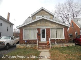 67 Osceola Dr, Pontiac, MI 48341