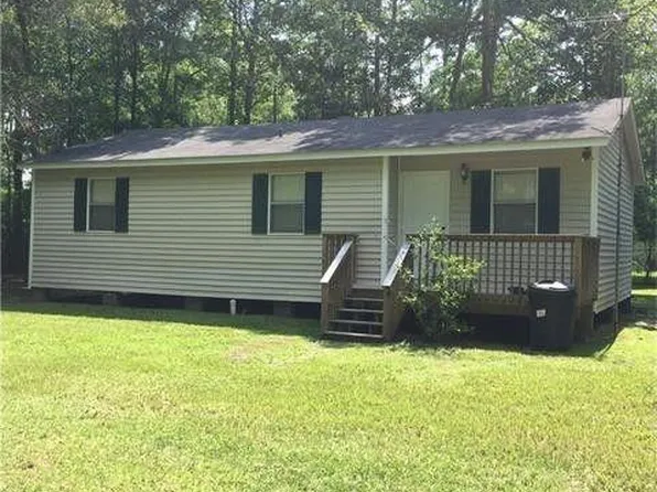 66108 Oak St, Mandeville, LA 70448