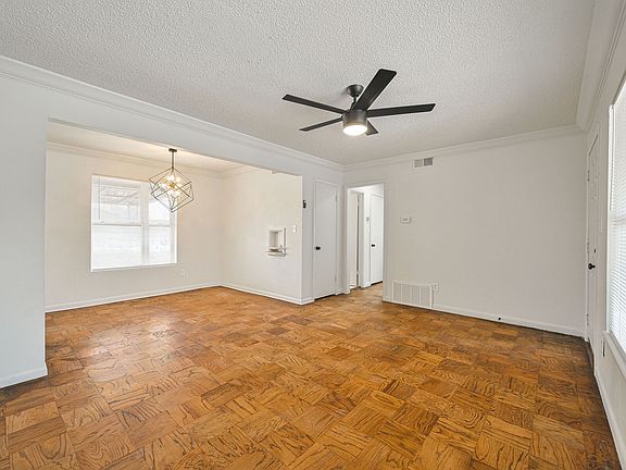 5th image of 6104 S Villa Ave