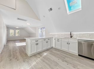4110 N Bell Ave #2, Chicago, IL 60618