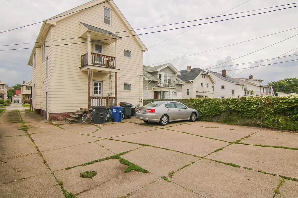 2 bed, $1,199 — Photo 4