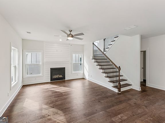 5th image of 2637 Mills Bnd