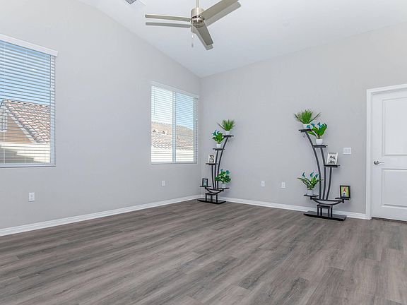 4th image of 9175 3rd Ave #112
