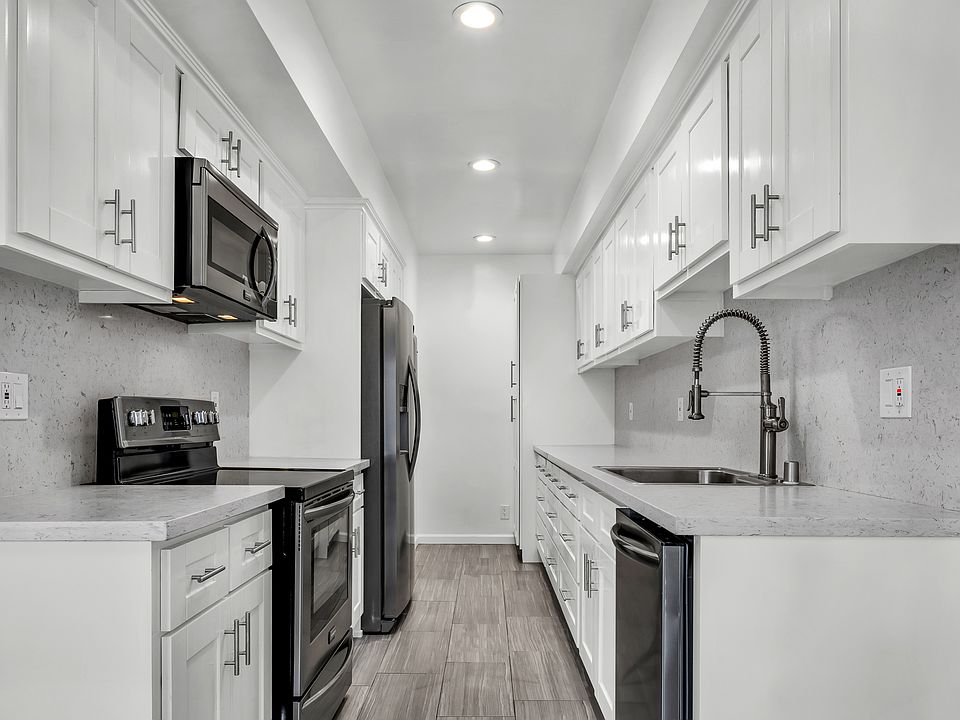 1st image of 722 N Orlando Ave APT 302