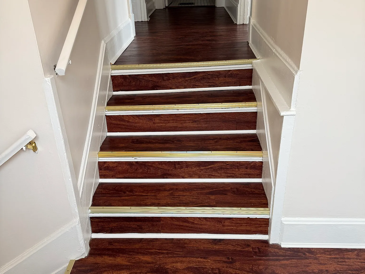 2 bed, 560 sqft, $910 — Photo 3