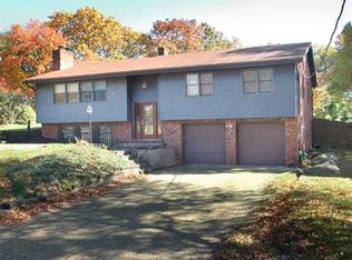 163 Kelvington Dr, Monroeville, PA