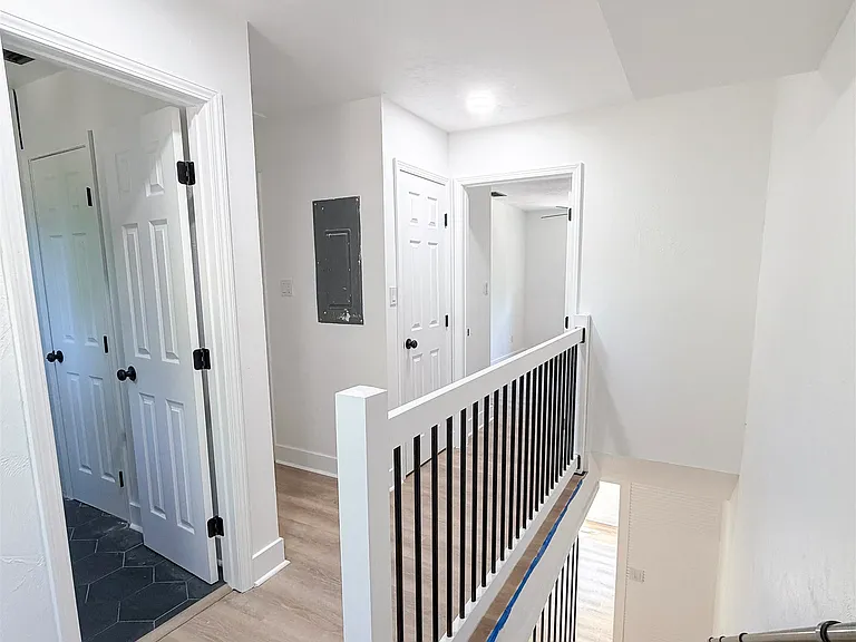 4176 Brewster Rd #B — Photo 8