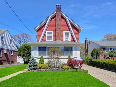 273 E Beverly Parkway, Valley Stream, NY, 11580