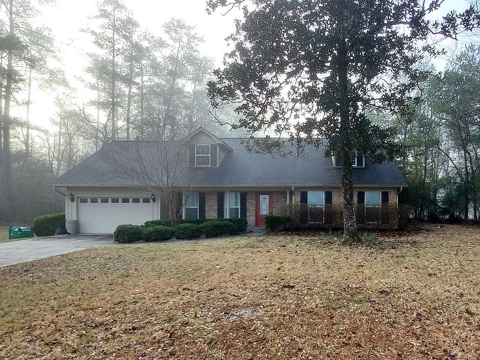 1st image of 211 Dogwood Ln
