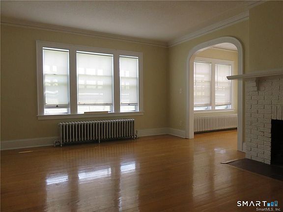 3rd image of 139 Ardmore Rd