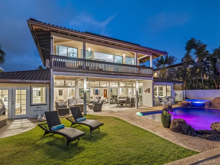 201 Portlock Rd — Photo 60
