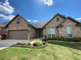 1065 Addison, Paris, TX 75462