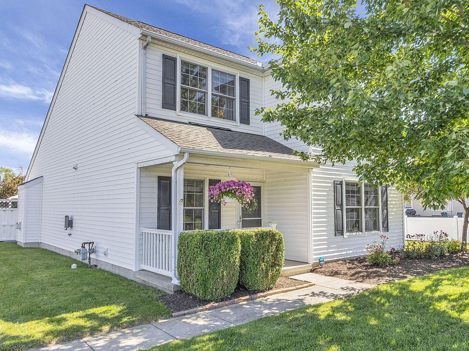 1st image of 5514 Oakhurst Dr