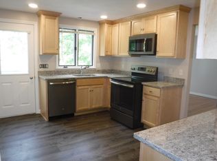 305 Grove St, Waltham, MA 02453