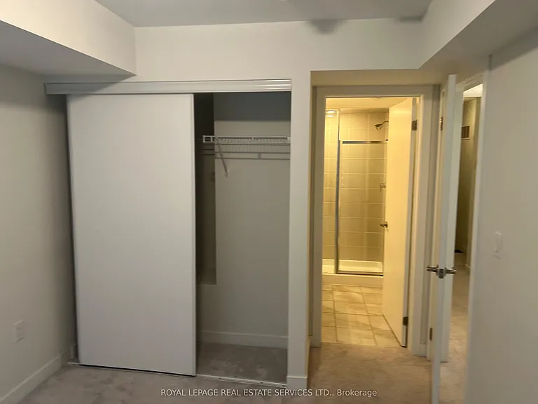 3550 Colonial Dr #27 — Photo 6