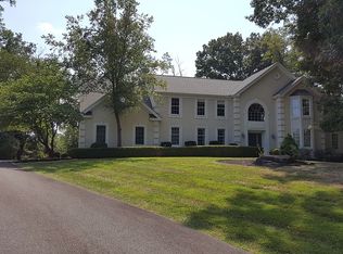 16 Carhart Ct, Pittstown, NJ 08867