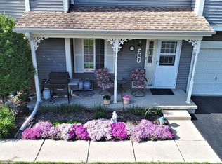 287 S Collins St, South Elgin, IL 60177