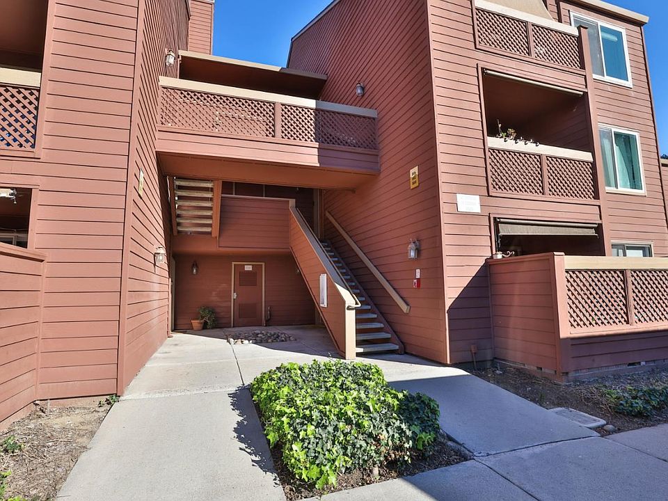 1st image of 880 Catkin Ct