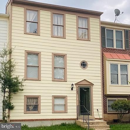 1st image of 7383 Emerald Dr
