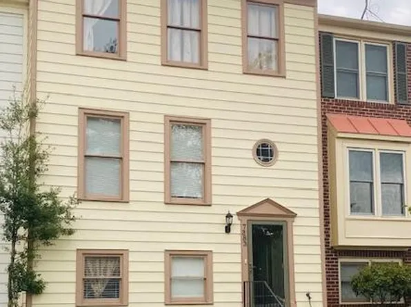 7383 Emerald Dr, Manassas, VA 20109