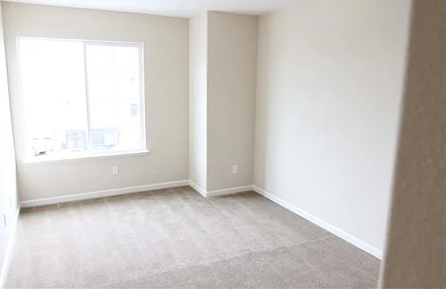 254 Altadena Cir — Photo 19