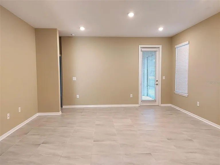 4923 Rolling Green Dr — Photo 16