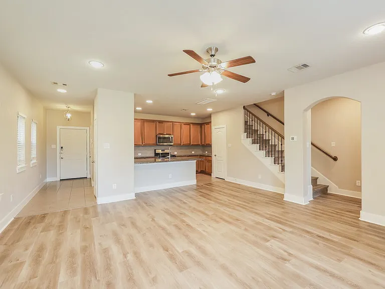 1923 Jara Ct — Photo 6