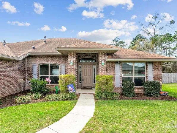 897 Jacobs Way, Cantonment, FL 32533