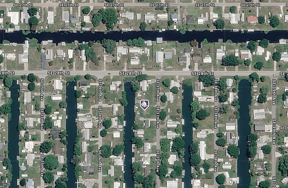 2nd image of 2827 SE 37th Ave
