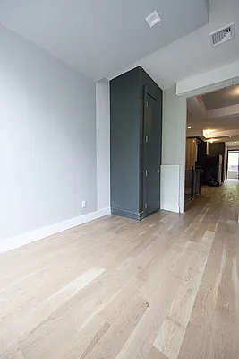 Rented by Brooklyn Group | media 44