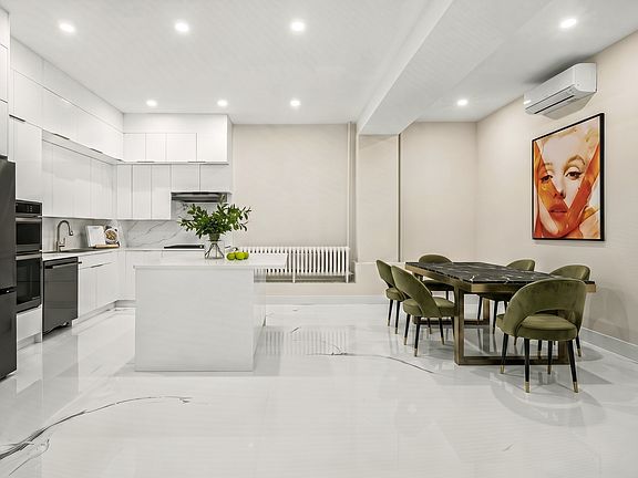 2nd image of 252 W 30th St APT 4B