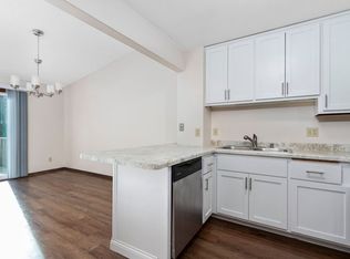 1410-1712 S Nicolet Rd #1460, Appleton, WI 54914