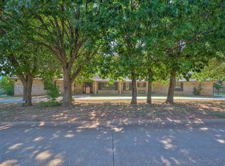 514 Hunter Ln, Okarche, OK 73762