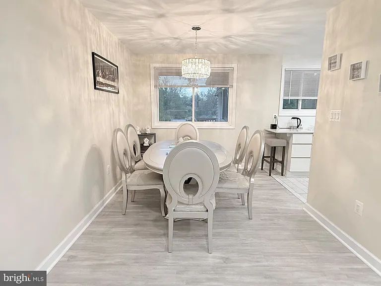 6910 Fern Pl — Photo 5
