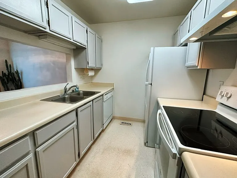 1822 Bellevue Loop — Photo 14