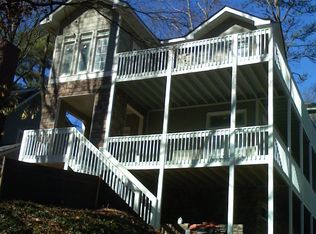 196 Eureka Dr NE, Atlanta, GA 30305