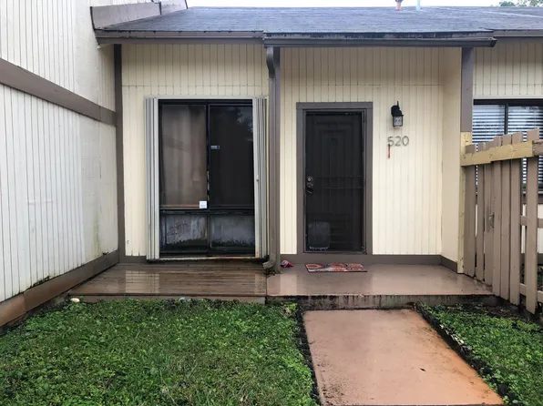 520 NE 211th Terrace, Miami, FL 33179