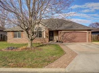 5591 W Josh St, Springfield, MO 65802