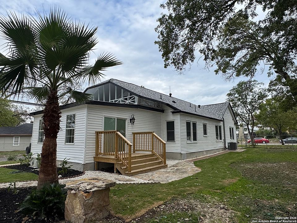 1st image of 1200 highland