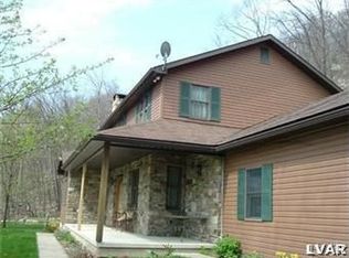 606 Cara Ct, Bangor, PA 18013