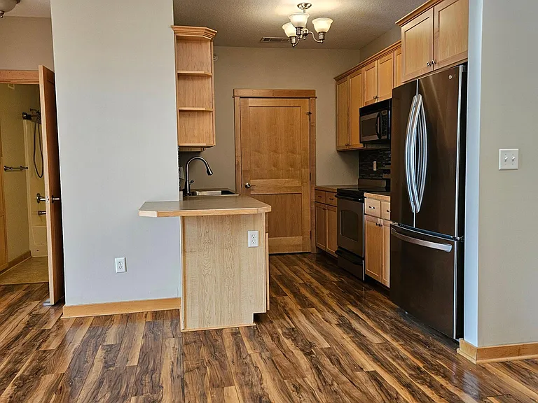 14937 60th St N #205 — Photo 5