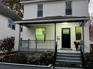 35 Willow Ave, Schenectady, NY 12304