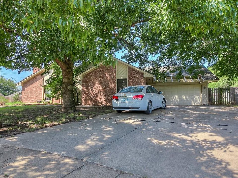 1st image of 1800 Auburn Ct